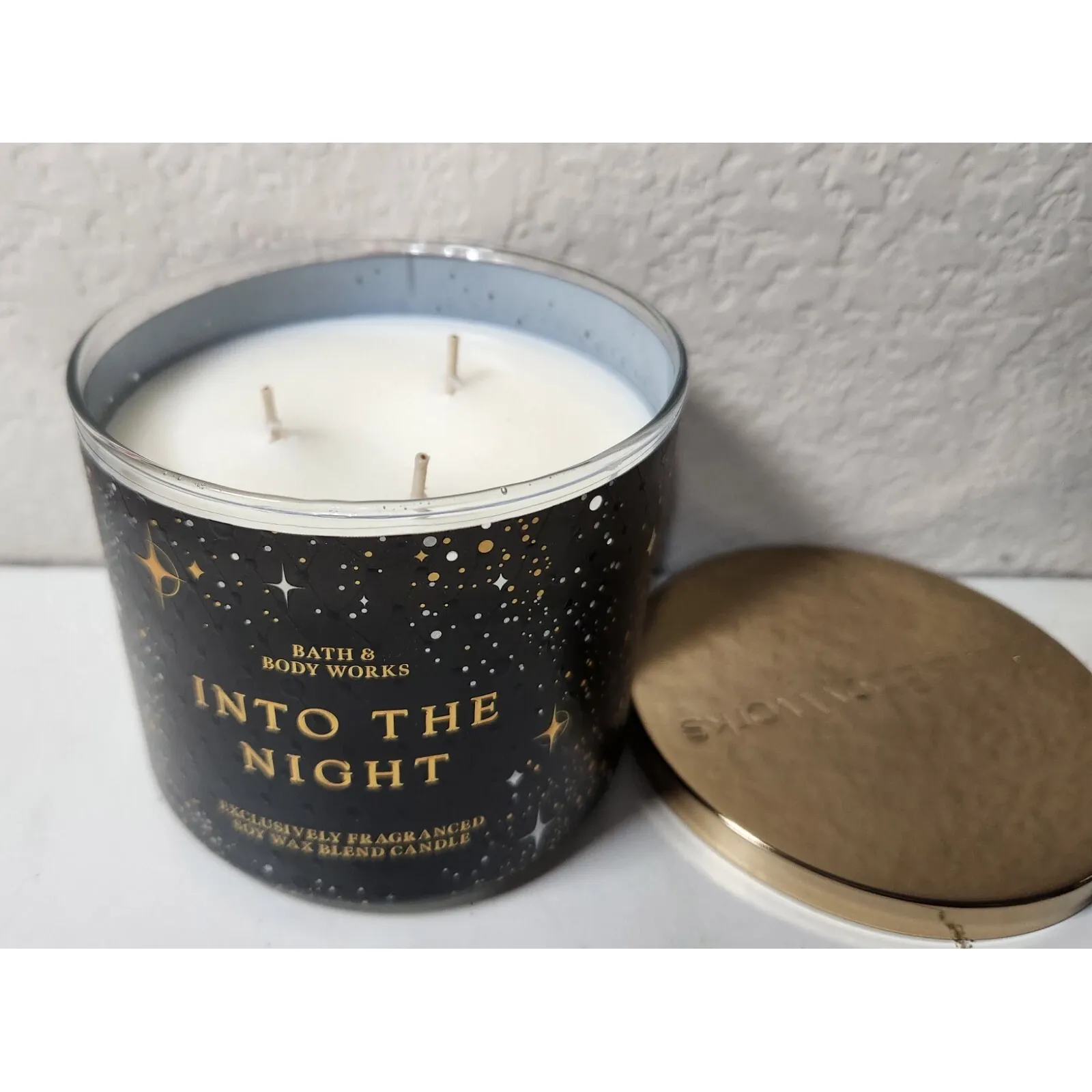 Scented Candles in Kenya-Bath and Body Works Into The Night