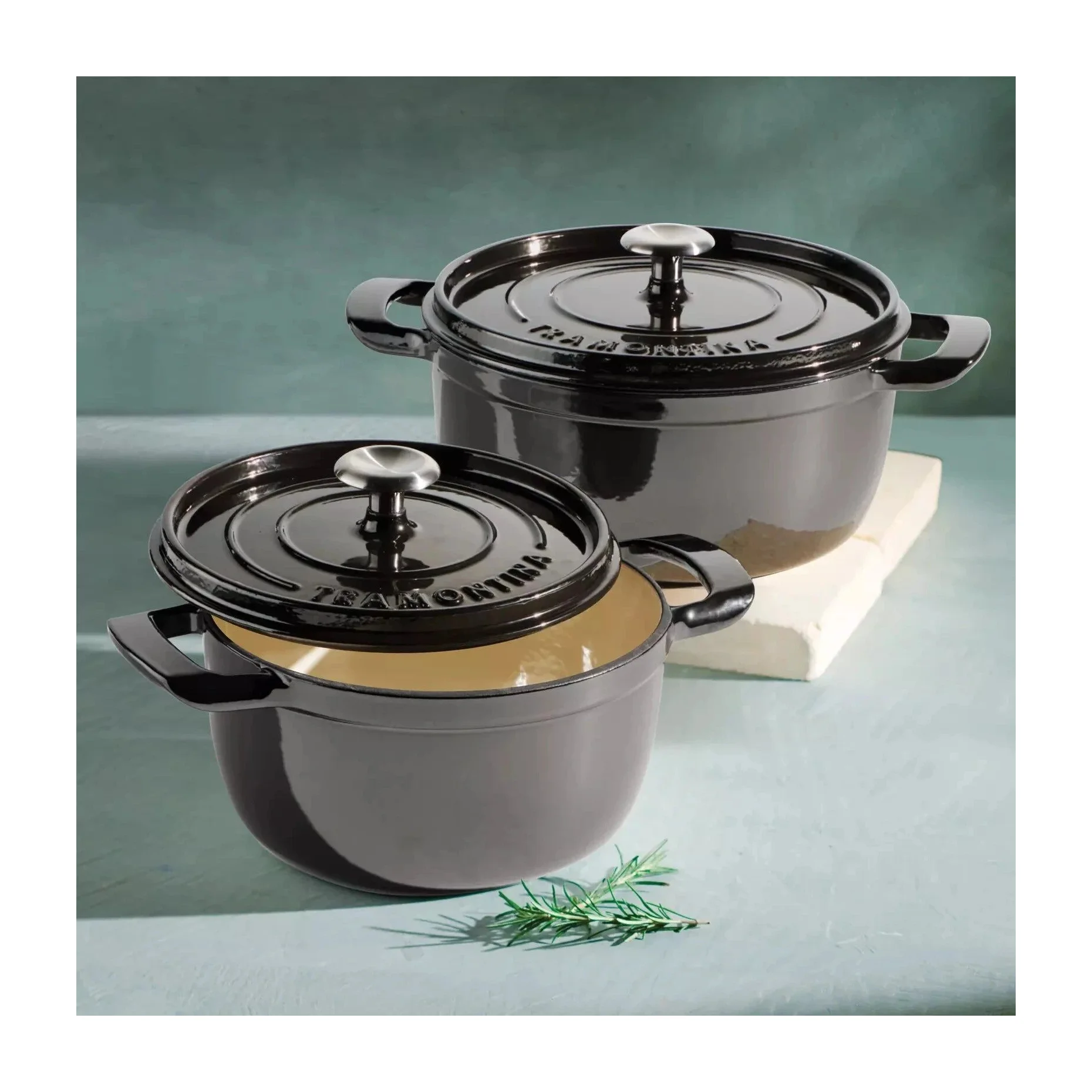Cast Iron Dutch Oven Set in Kenya - Tramontina 4 and 6 Quart